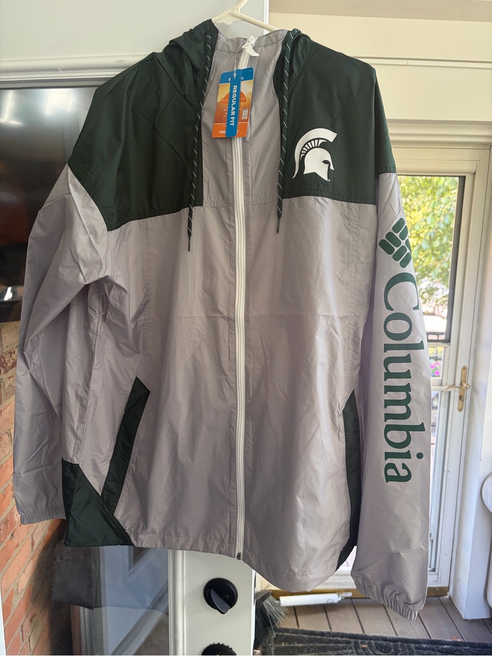 Columbia Gray and Green Hooded Windbreaker Michigan St Spartan size Large